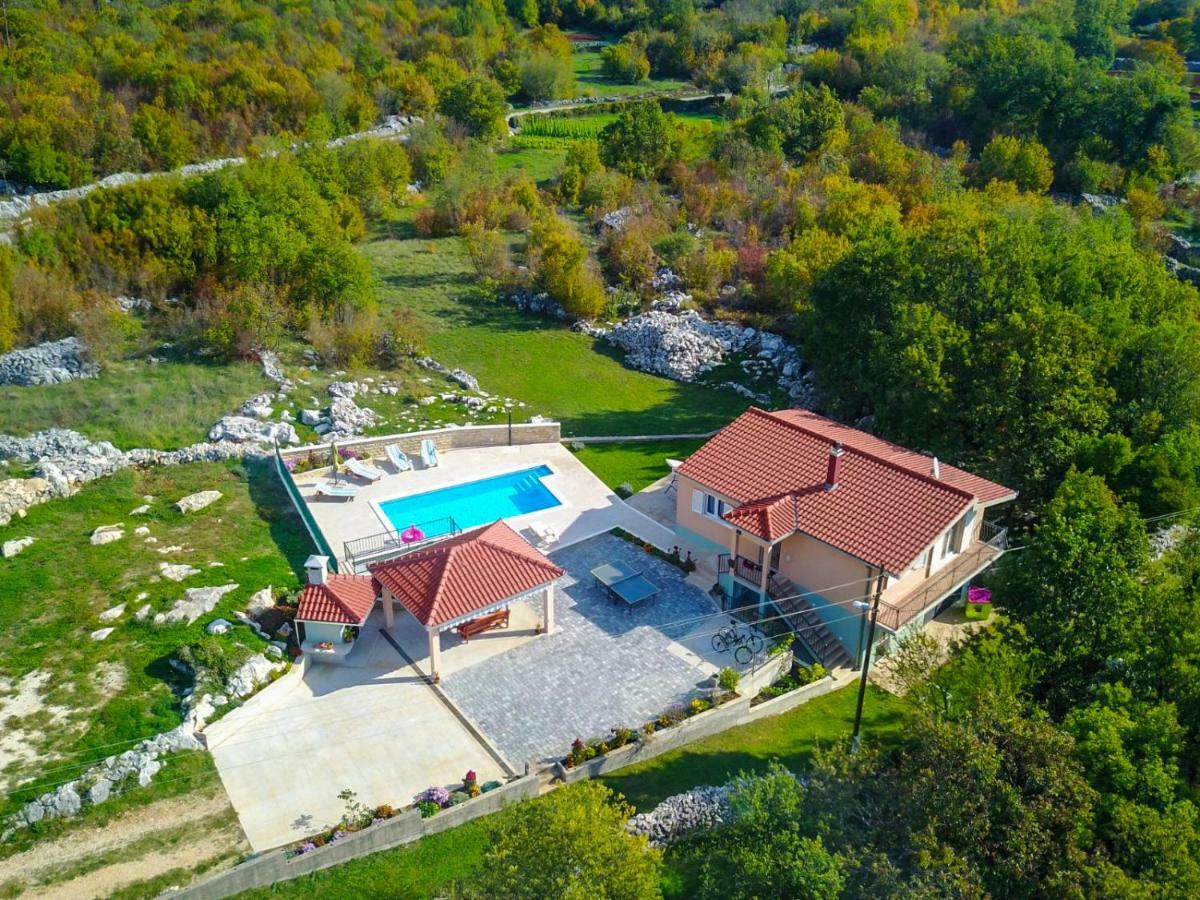 Villa Katja Omiš Exterior foto